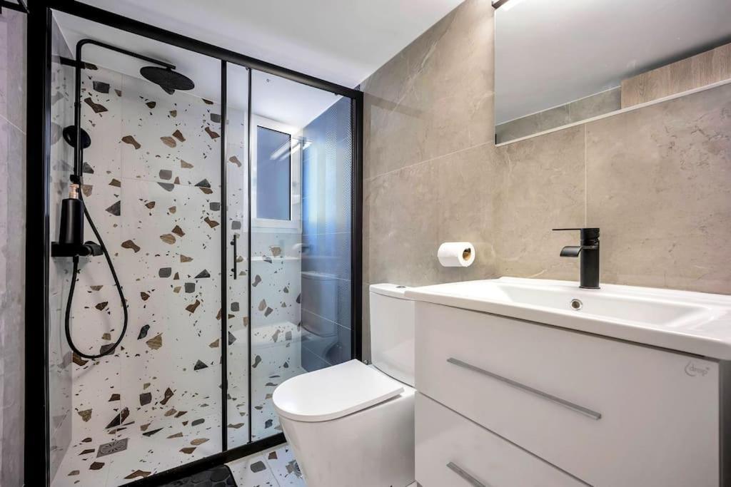 Artemis Modern Apartment أثينا المظهر الخارجي الصورة