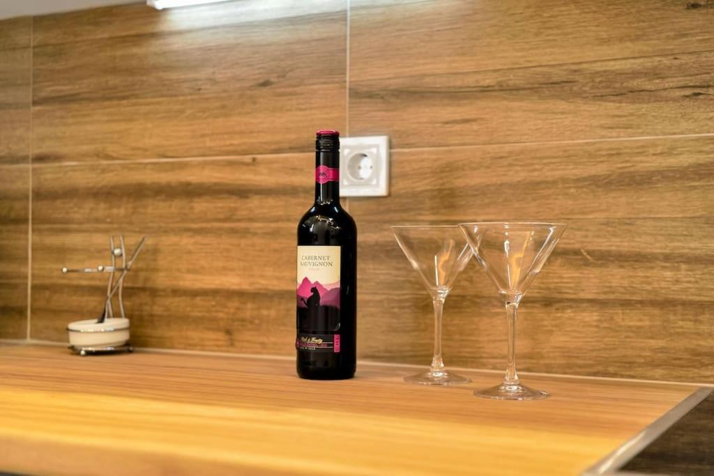 Artemis Modern Apartment أثينا المظهر الخارجي الصورة